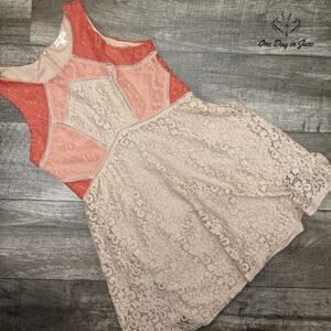 Love Fire Sleeveless Zip Back Short Dress Size L